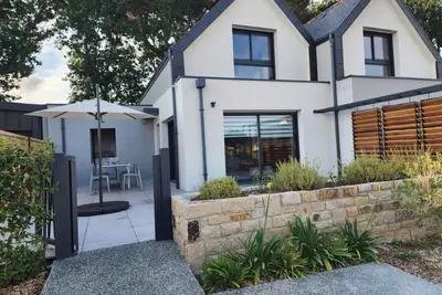 Image de Maison de vacances 'Korñog Proche Plage' avec terrasse privée, Wi-Fi et climatisation