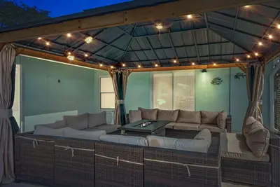 Image de The Sea Glass House | Pet-friendly, Pool