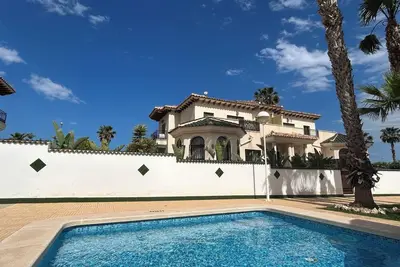 Image de Luxury villa \"Casa Real\" within walking distance of downtown