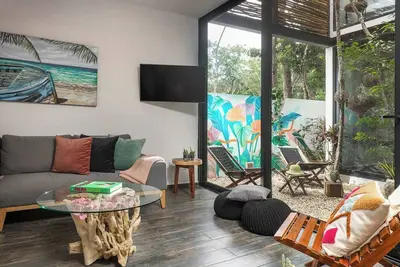 Image de Private Rooftop Pool | Tulum Getaway * Peaceful Neighborhood | Central Location