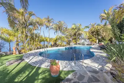 Image de Lightbooking Colon I Fuencaliente vistas al mar 8