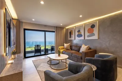 Image de Elegant Umhlanga 2-Bed with Hillside and Ocean Views