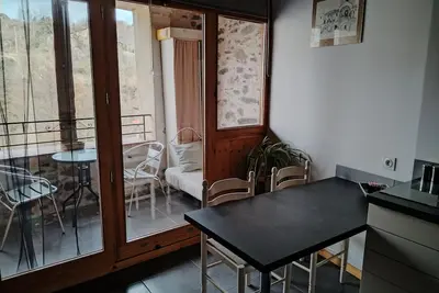 Image de Maison de Vacances 'Chez Laetitia' avec Terrasse Privée et Wi-Fi