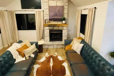 Image de Secluded, handcrafted 4-bedroom house in Amish country, Shipshewana