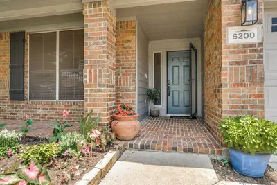 Image de Charming house in wonderful Flower Mound with Ac