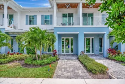 Image de Brand New Waterfront Townhome Development in the Manatee Pocket! 3 Bdr/2. 5 Bath
