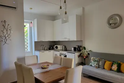 Image de Très beau 2 pièces 40 m² rénové et climatisé