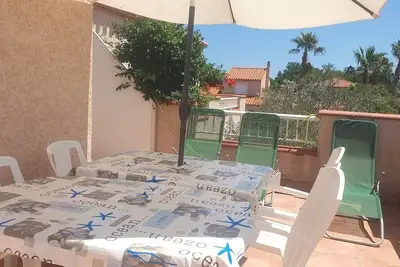 Image de Appartement  Très lumineux  à 7  minutes de la plage à  pied