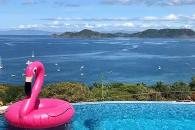 Image de New Listing Rate! Stunning 3-bedroom Ocean View private pool! Walk to the beach