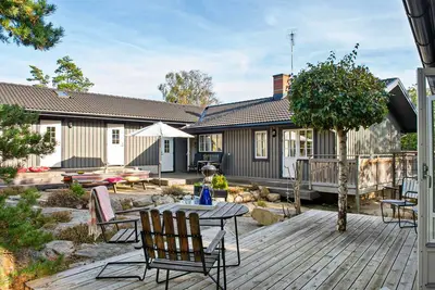 Image de Maison confortable de 5 chambres à Resö