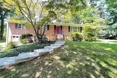 Image de Entire House 3br/2ba Home in Great Falls – Prime Location W/Wifi & Parking