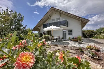 Image de Appartement calme avec balcon et terrasse