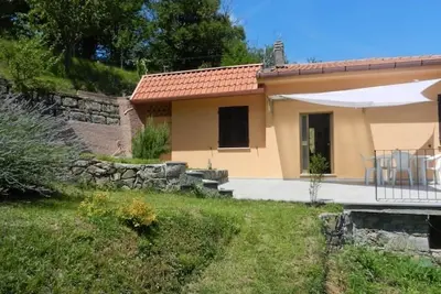 Image de House in the green Vara Valley, 30 km from the sea, with terrace and garden
