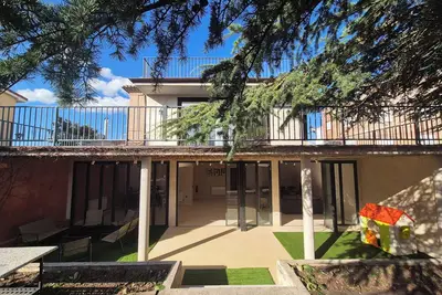 Image de Large Countryside Home in Rioja by vineyards – 9 rooms Sleeps 30 with Bar & Bbq
