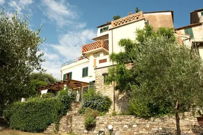 Image de Country house among olive trees, modern and cozy, to enjoy the slow life
