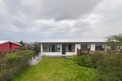 Image de Amazing 4-bedroom house in Skagaströnd with garden, outdoor shower and a hot tub