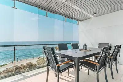 Image de Appartement 'Sea Side Purisima' avec vue sur la mer, Wi-Fi et climatisation