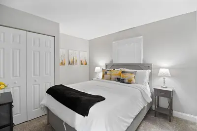 Image de Schaumburg Fhs Rental