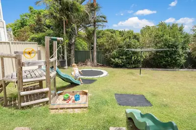 Image de The Wreck Room, 6 Flannel Flower Fairway - fantastic house filled with activities for all