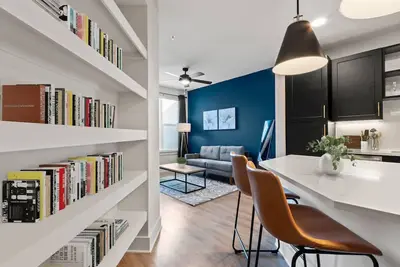 Image de Stylish 1bd | Workers Paradise | Gym | Central!