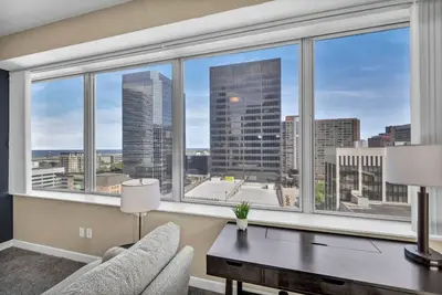 Image de 10th Floor Luxury SkySuite Corner Unit w/ Views!