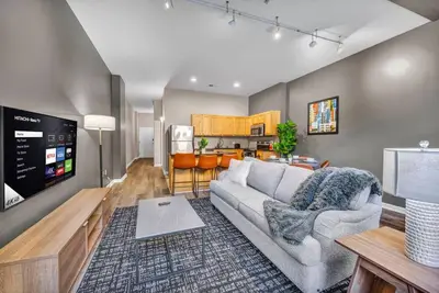 Image de Incredible Dt Location | Free Parking! | Playhouse