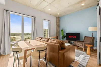 Image de Cozy Channelside 1br | Near Dt | Free Pool & Gym