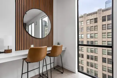 Image de Super Lux Dt Condo | Pool+Gym+Espresso+Exec Lounge