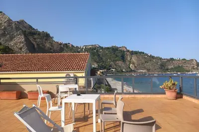 Image de Appartement 'Terzo Piano 423/424 Vista Mare' avec vue sur la mer, Wi-Fi et climatisation