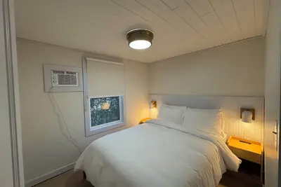 Image de Lake Shore Cottage