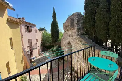 Image de Le Mito - La Tour d'Auguste