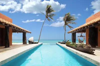 Image de Casa Corazon: Iconic Beachfront Retreat, 5-11 Bedrooms