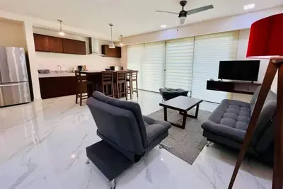 Image de Lovely 2-bedroom Suite