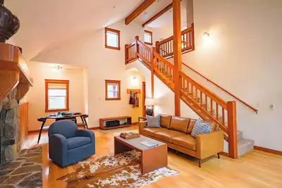 Forest Meadow Cabin S