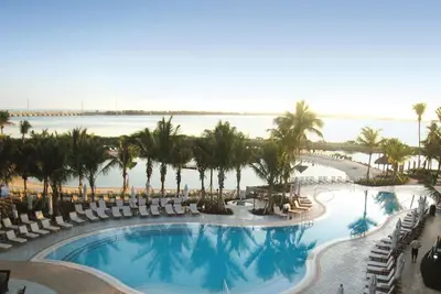 Image de Fully Equipped Kitchen and Pool Access Make this an Easy Choice for your Stay!