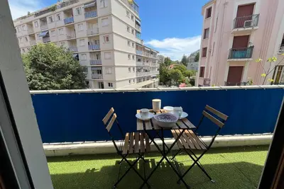 Image de 1 Impasse Juan T3 Climatisation Internet Terrasse