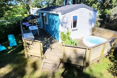 Image de Mobilheim Vip - 29 m2 - 2 Schlafzimmer - Doppelterrasse + Spa (2 Erwachsene maximal oder Familie) 4 Personen