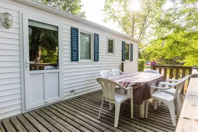 Image de Mobilheim 3 Schlafzimmer - Freie Terrasse ( Etagenbetten) 6 Personen