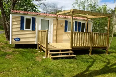 Image de Mobilheim 2 Schlafzimmer - halb überdachte Terrasse 5 Personen