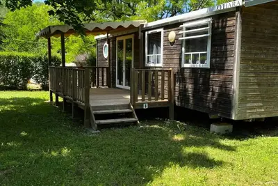 Image de Mobilheim 3 Schlafzimmer - halb überdachte Terrasse 6 Personen