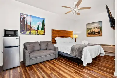 Image de Perfect for a relaxing retreat or mountain adventure in the Smoky Mountains.