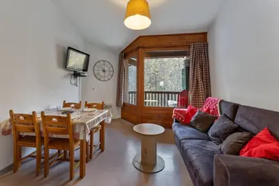 Image de À 200m des pistes de ski, 2ème étage, vue montagne, balcon, 27m², Les Orres