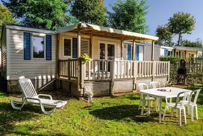 Image de Mobil-home ● Aufgehobene Terrasse