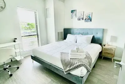 Image de Your home away from home