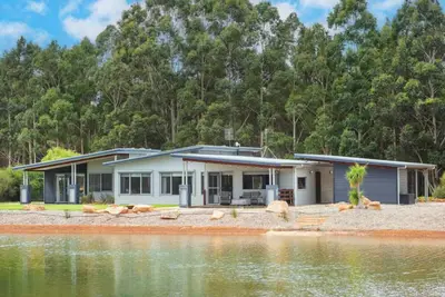 Image de Waterside Wilyabrup | Lake Views | Family Friendly
