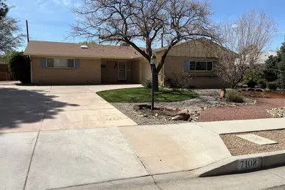 Image de Charming 3-Bedroom/2-Bath House in Albuquerque