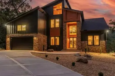 Image de Modern Mountain Haus in Blue Ridge Boasting 7bedrooms/5bathrooms/Theater Room