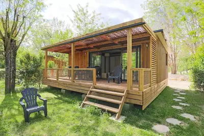 Image de Chalet Portland 35m2 Premium - 3 ch + überdachte Terrasse + Klimaanlage + Lv + Plancha District Pieton 6 persons