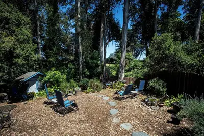 Image de Beautiful Midtown Santa Cruz Nature Retreat Available for 1 - 3 Months