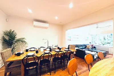 Image de Cozy Beachside Home | 5br +Pool +Rumpus +King beds + PingPong